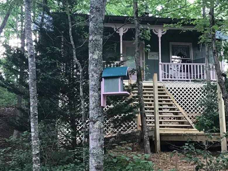 Misty Mountain Inn & Cottages – Cozy Retreat in the Mountains