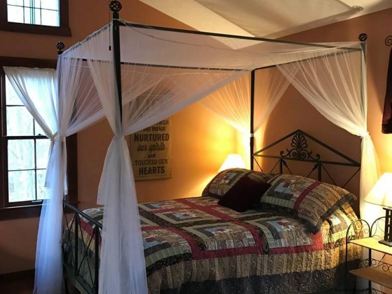 Misty Mountain Inn & Cottages – Cozy Retreat in the Mountains