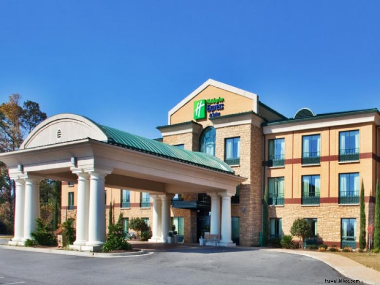 Holiday Inn Express & Suites Macon-West – Comfort & Convenience in Historic Macon