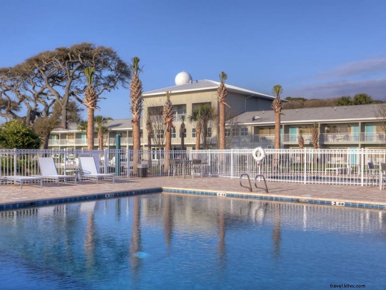Holiday Inn Resort Jekyll Island – Luxury Oceanfront Getaway & Family‑Friendly Experience