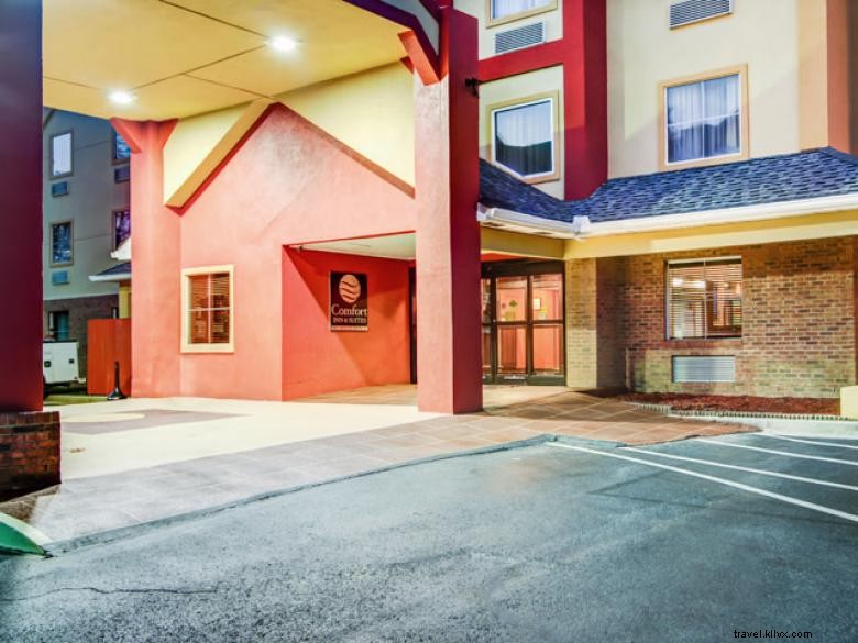 Comfort Inn & Suites North - Your Premier Stay in Macon, GA