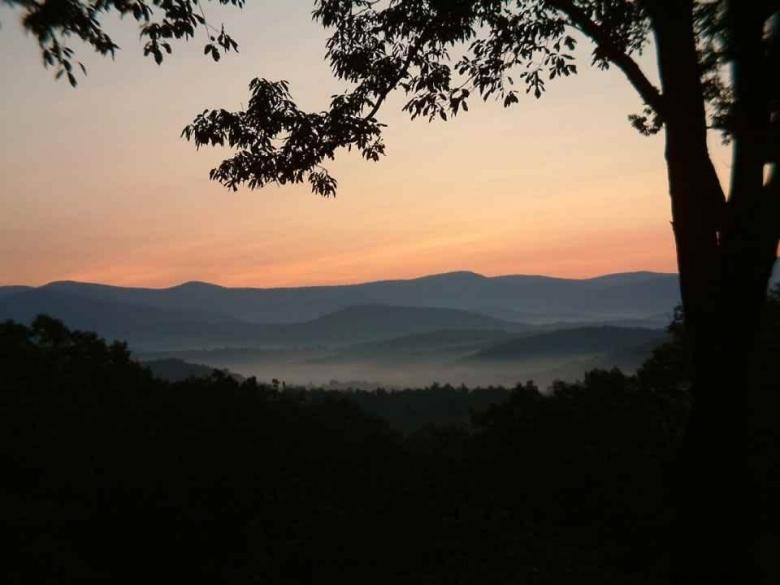 Wagon Wheel Ridge LLC – Premier Construction & Real Estate Development