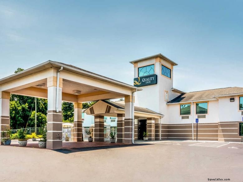Comfort & Convenience at Quality Inn Sandersville