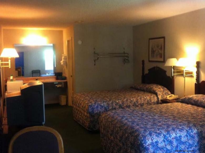 Experience Modern Comfort at Mount Vernon Inn & Suites
