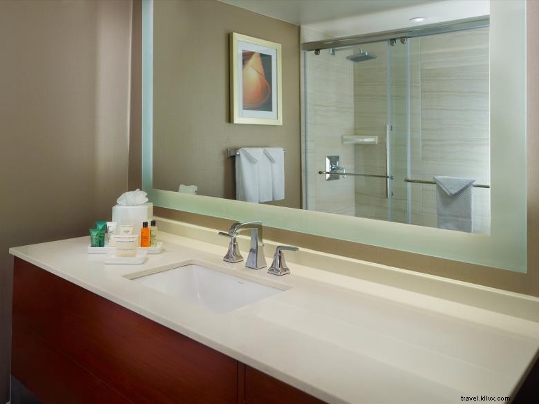 Hilton Atlanta Northeast – Luxury Comfort in the Heart of Atlanta