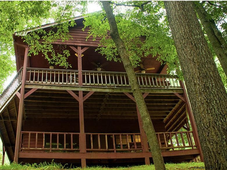 Discover Premier Creekfront Rentals for Your Next Getaway