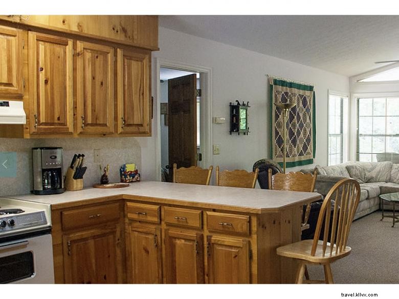 Discover Premier Creekfront Rentals for Your Next Getaway