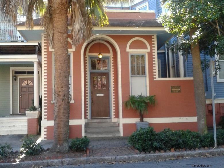 Experience Luxury in Savannah: Historic Estate & Carriage House Rentals