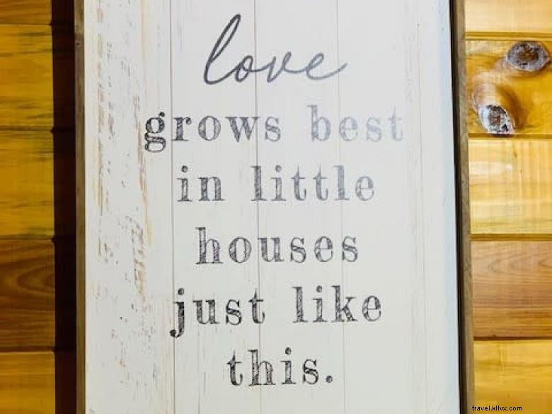 Cozy Cabin Retreat on Little Andy Mountain – Scenic Getaway