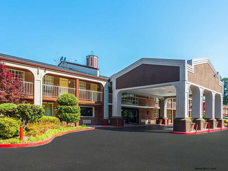 Quality Inn Northeast – Comfortable & Convenient Stays