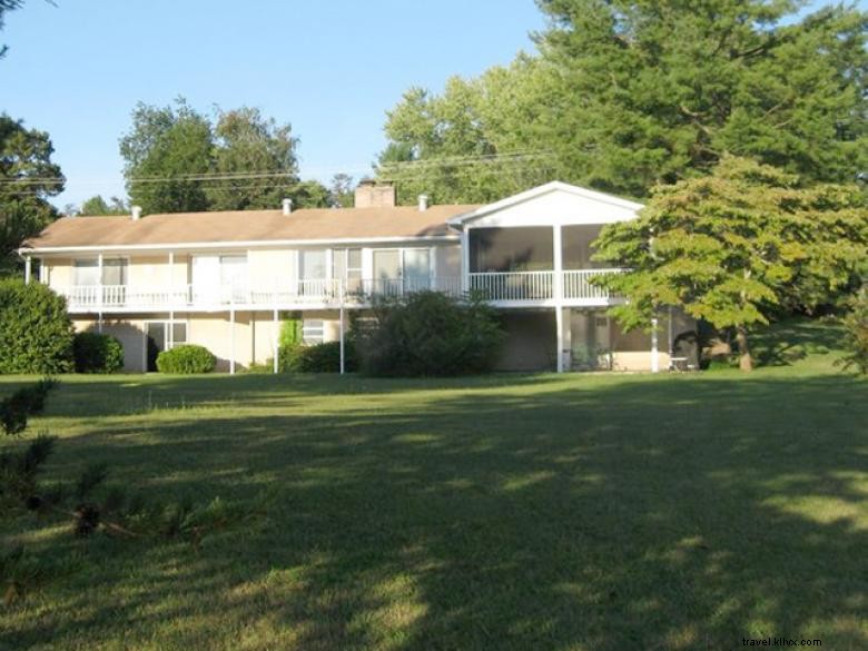 Dogwood Hill Luxury Vacation Rental Home