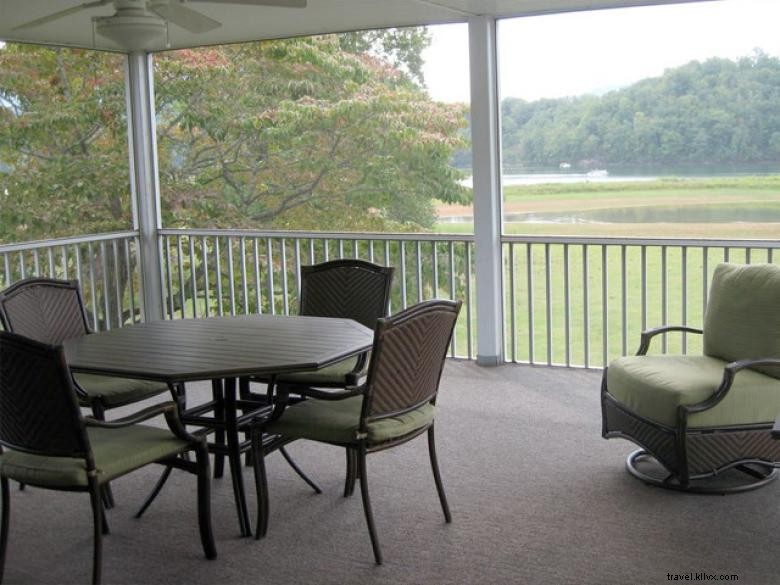 Dogwood Hill Luxury Vacation Rental Home