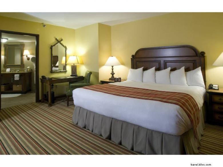 Explore Callaway Resort & Gardens: Luxury Retreat & Natural Beauty