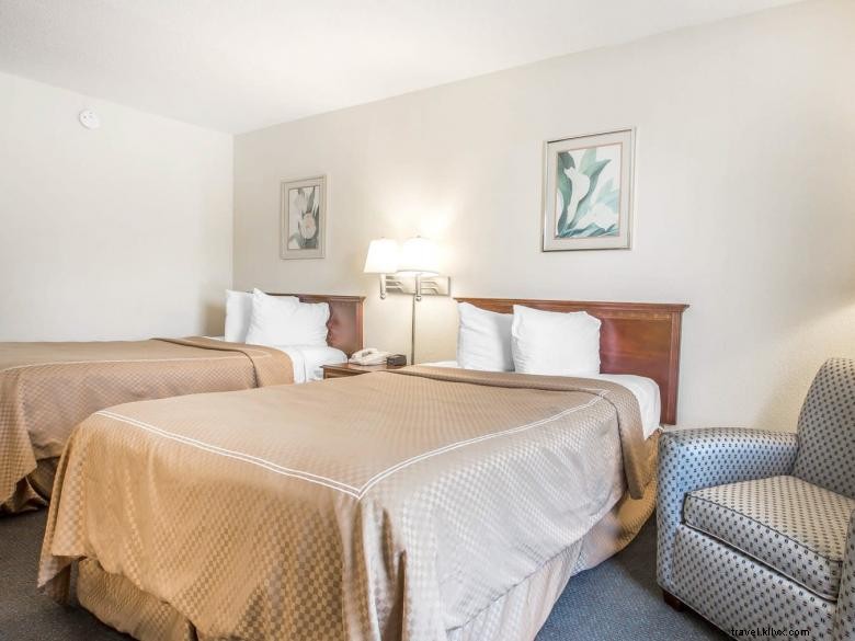 Econo Lodge Thomson – Comfortable & Affordable Hotel Stay