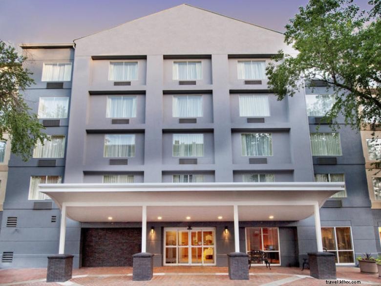 Fairfield Inn & Suites Atlanta Buckhead – Comfortable Stay in Atlanta s Premier Neighborhood