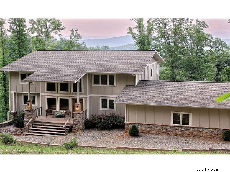 Little Bear Rentals: Cozy Cabins in Northeast Georgia Mountains