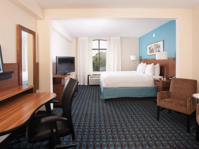 Comfortable Stays at Fairfield Inn & Suites Atlanta Airport South – Minutes From the Airport, Free Wi‑Fi, Excellent Service