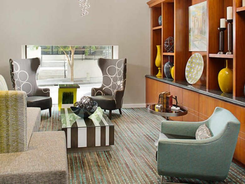 Residence Inn Downtown Atlanta – Luxury Suites & Prime Location