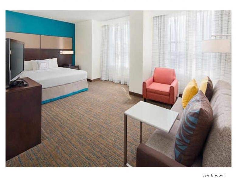 Residence Inn Downtown Atlanta – Luxury Suites & Prime Location