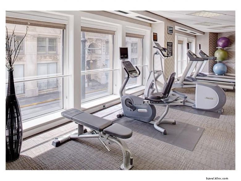 Residence Inn Downtown Atlanta – Luxury Suites & Prime Location