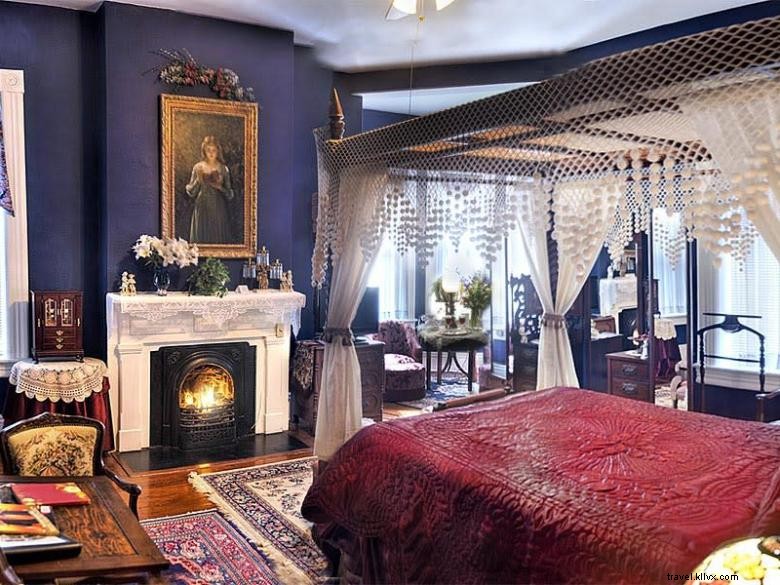 McMillan Inn Bed & Breakfast – Classic Comfort in the Heart of History