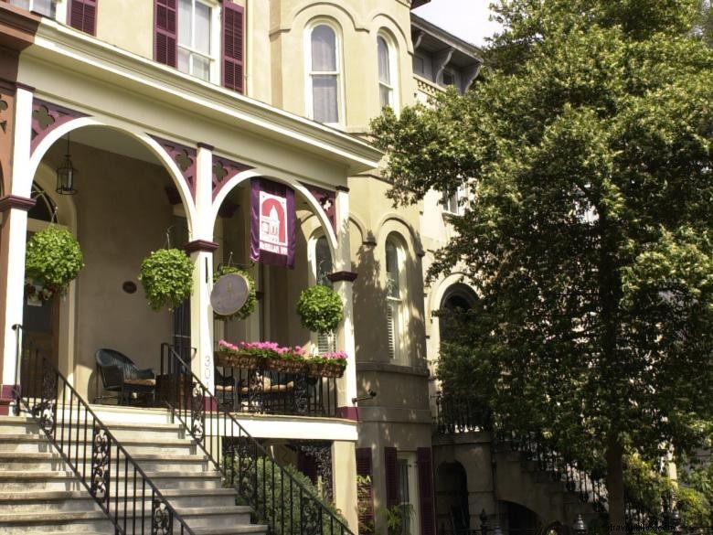 McMillan Inn Bed & Breakfast – Classic Comfort in the Heart of History