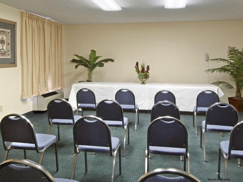 Days Inn by Wyndham Dublin – Comfortable & Convenient Accommodation