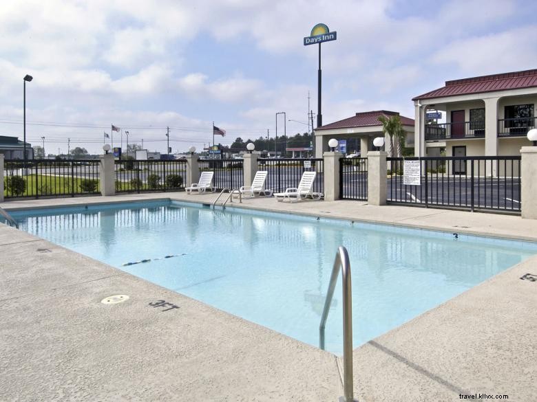 Days Inn by Wyndham Dublin – Comfortable & Convenient Accommodation