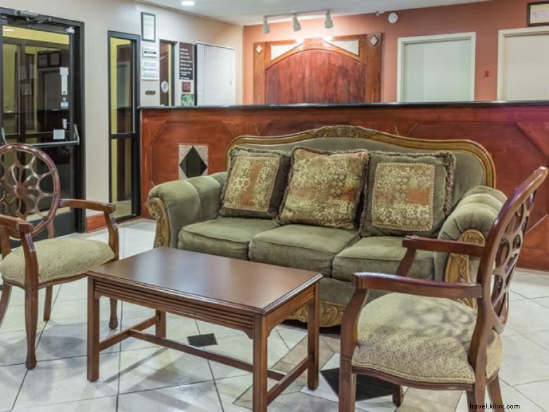 Super 8 by Wyndham – Convenient Atlanta Hotel Near I-85 in Norcross