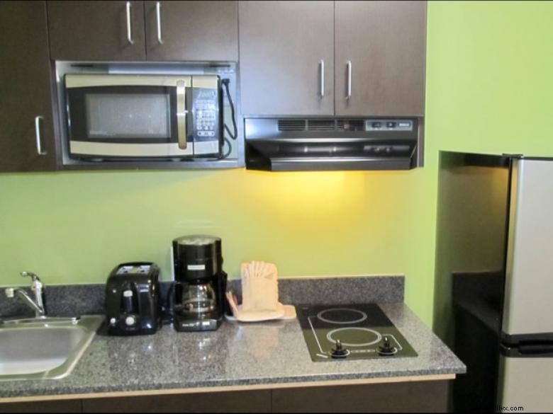 Studio 6 in Chamblee – Cozy Urban Living