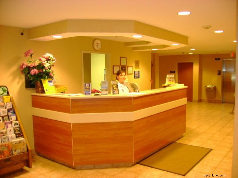 Microtel Inn & Suites by Wyndham Brunswick – Comfortable & Convenient Stay