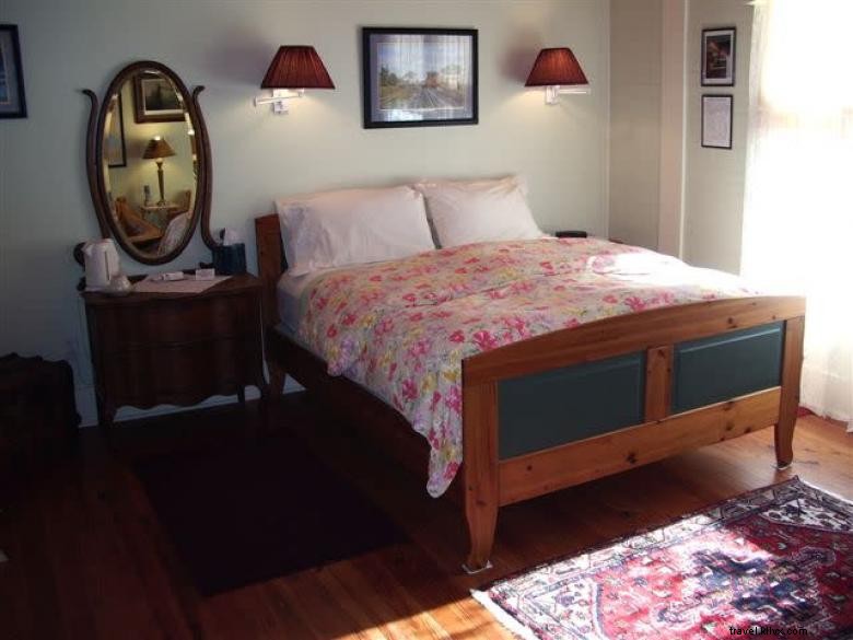 The Inn at Folkston: Charming Southern B&B with Historic Flair