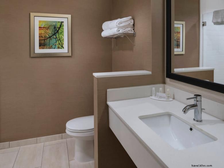 Fairfield Inn & Suites Peachtree City – Comfort & Convenience