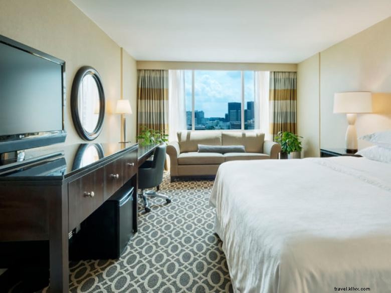 Sheraton Atlanta Hotel – Luxury Stay & Premium Amenities