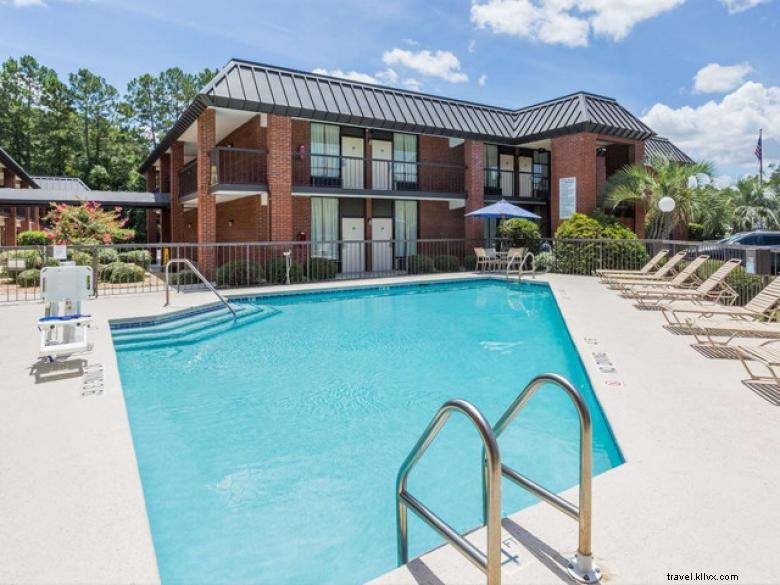 Days Inn by Wyndham Statesboro – Award‑Winning Comfort & Service