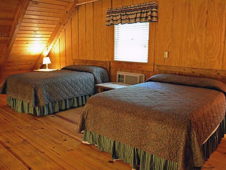 Explore Mistletoe State Park: Scenic Campsites, Nature Center & Visitor Gift Shop