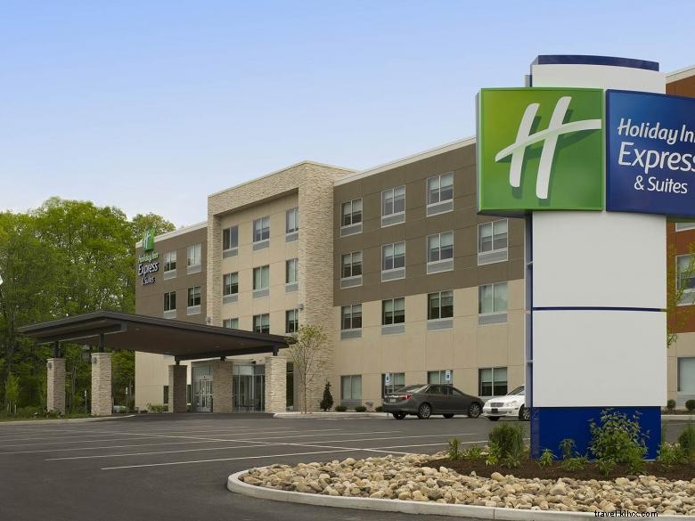 Holiday Inn Express & Suites Commerce – Comfortable & Convenient Stay