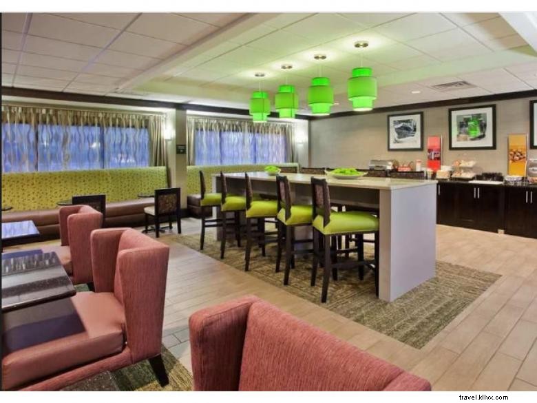 Hampton Inn Atlanta‑Town Center: Comfortable Stay in Kennesaw