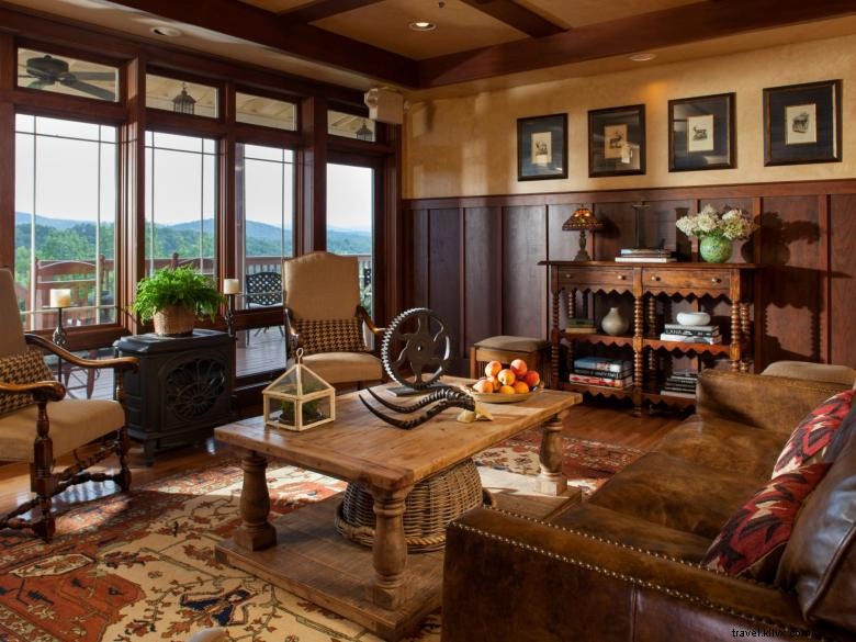 Experience Luxury at Lucille s Mountain Top Inn & Spa, Northeast Georgia