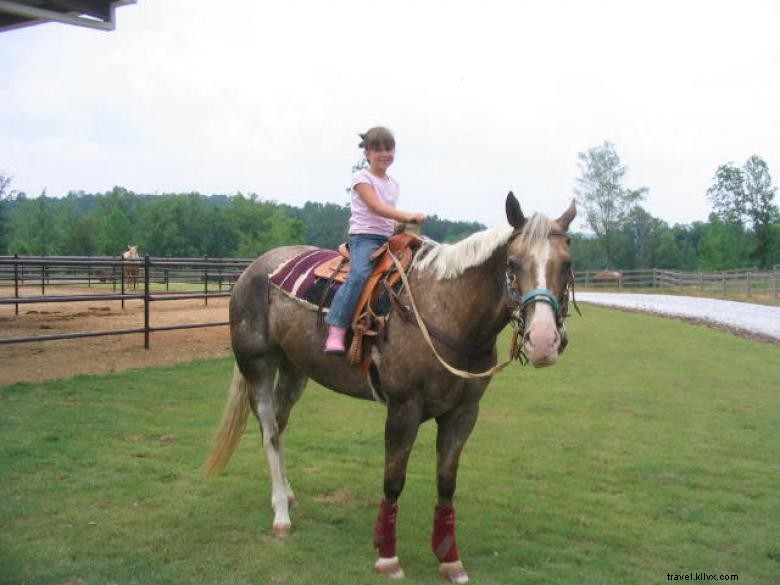 Discover Grove River Ranch: Tranquil Trails & Lush Mountain Laurel