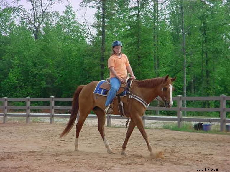 Discover Grove River Ranch: Tranquil Trails & Lush Mountain Laurel
