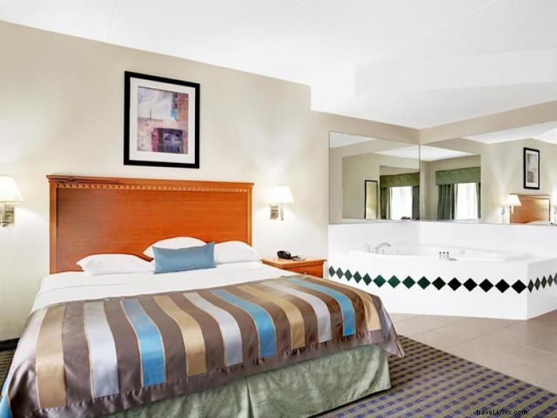 Wingate by Wyndham Fairburn: Convenient Hotel Near Atlanta Airport
