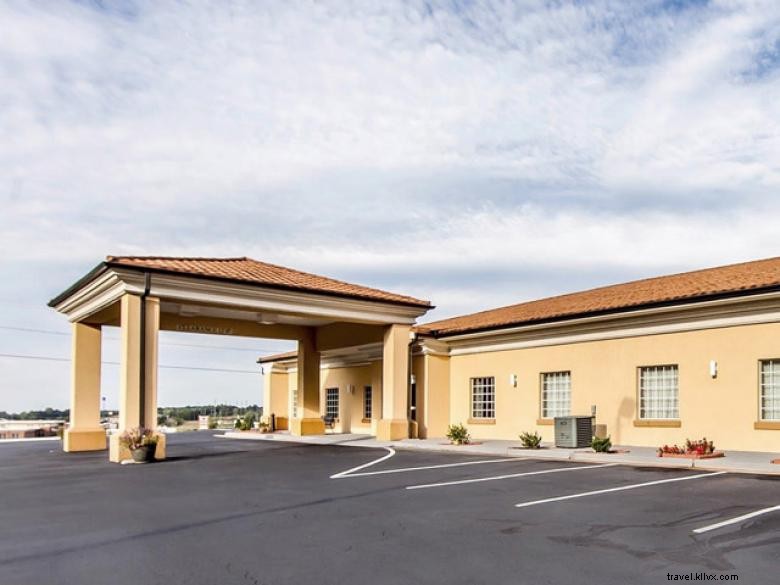 Quality Inn & Suites Bremen – Comfortable & Convenient Guest Experience