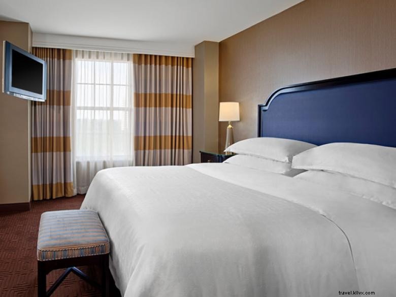 Sheraton Suites Galleria, Atlanta – Luxury Comfort & Business Services