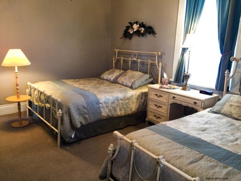 Warm Springs Bed & Breakfast Inn – Historic Comfort & Relaxing Retreat