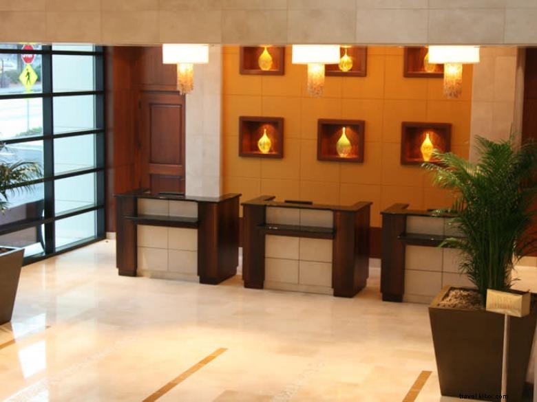 Experience Luxury & Convenience at Atlanta Marriott Buckhead Hotel & Conference Center