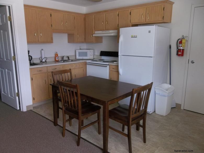 Douglas Inn & Suites – Premium Comfort & Modern Amenities