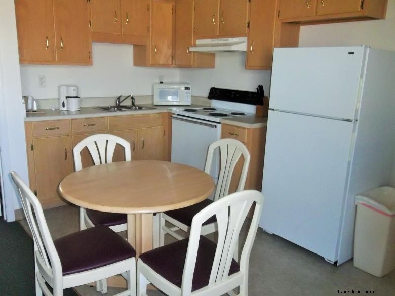 Douglas Inn & Suites – Premium Comfort & Modern Amenities