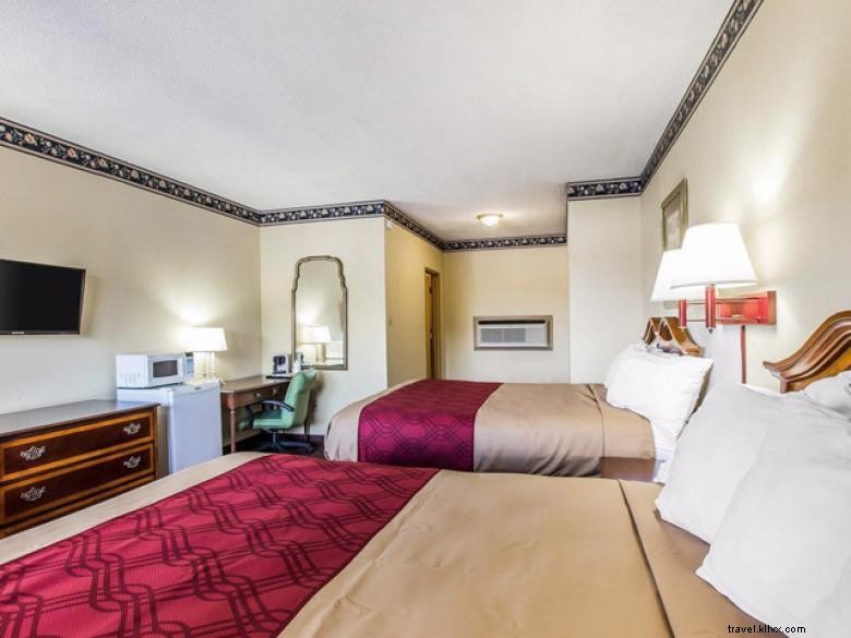 Econo Lodge Macon – Historic Comfort & Convenient Location