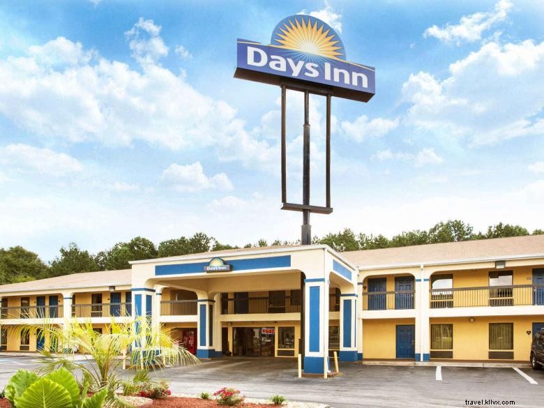 Comfort & Convenience at Days Inn by Wyndham Covington